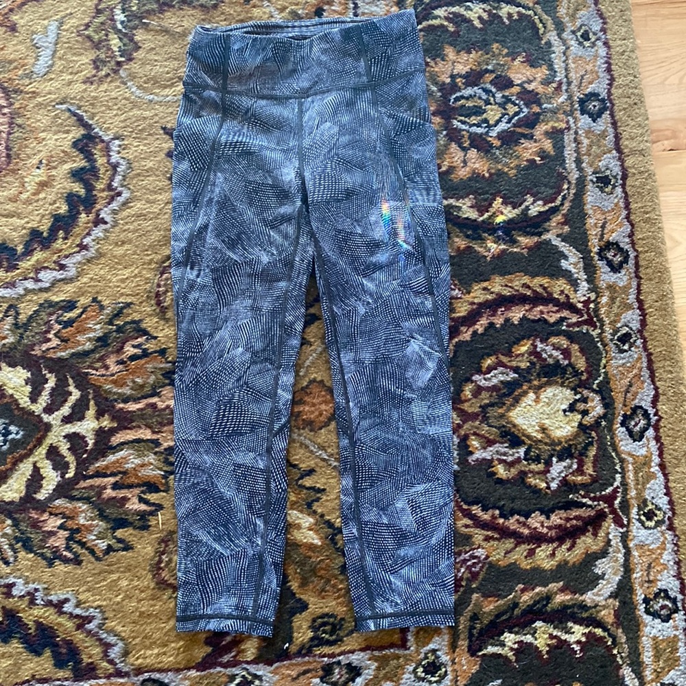 Lululemon luxestream leggings NWT